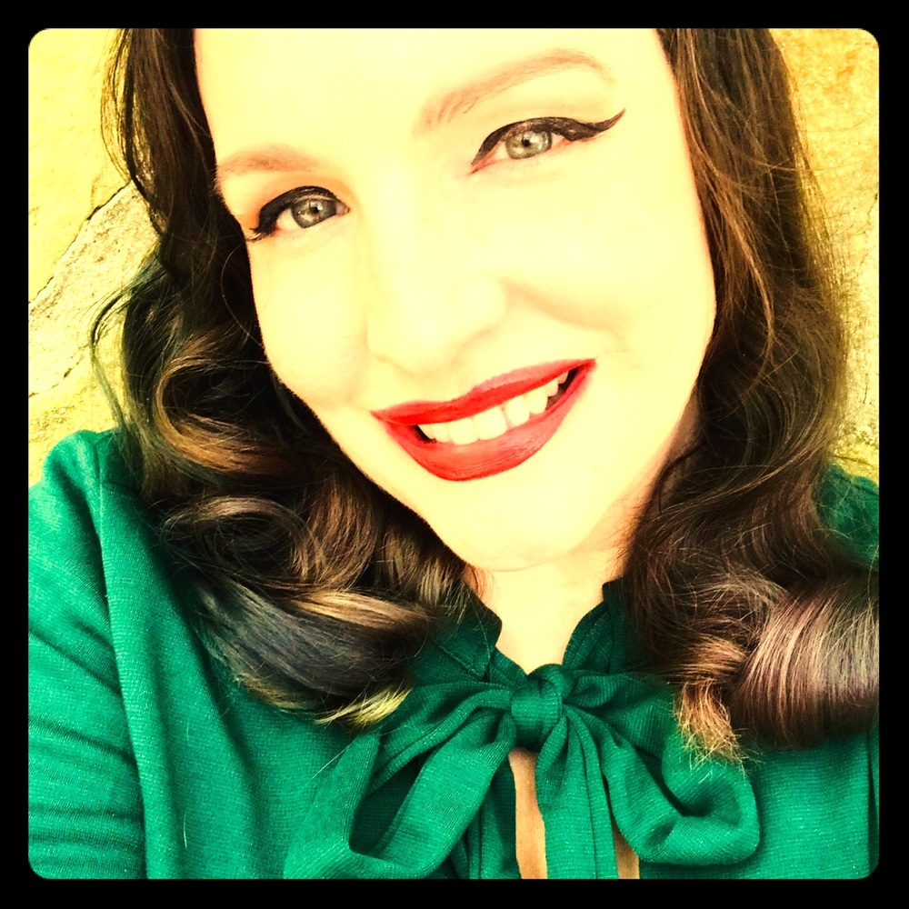 Meet your Posher, Jennifer